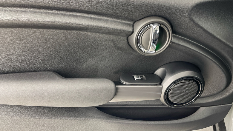 MINI Hatchback 1.5 One Classic II 3dr Petrol Hatchback